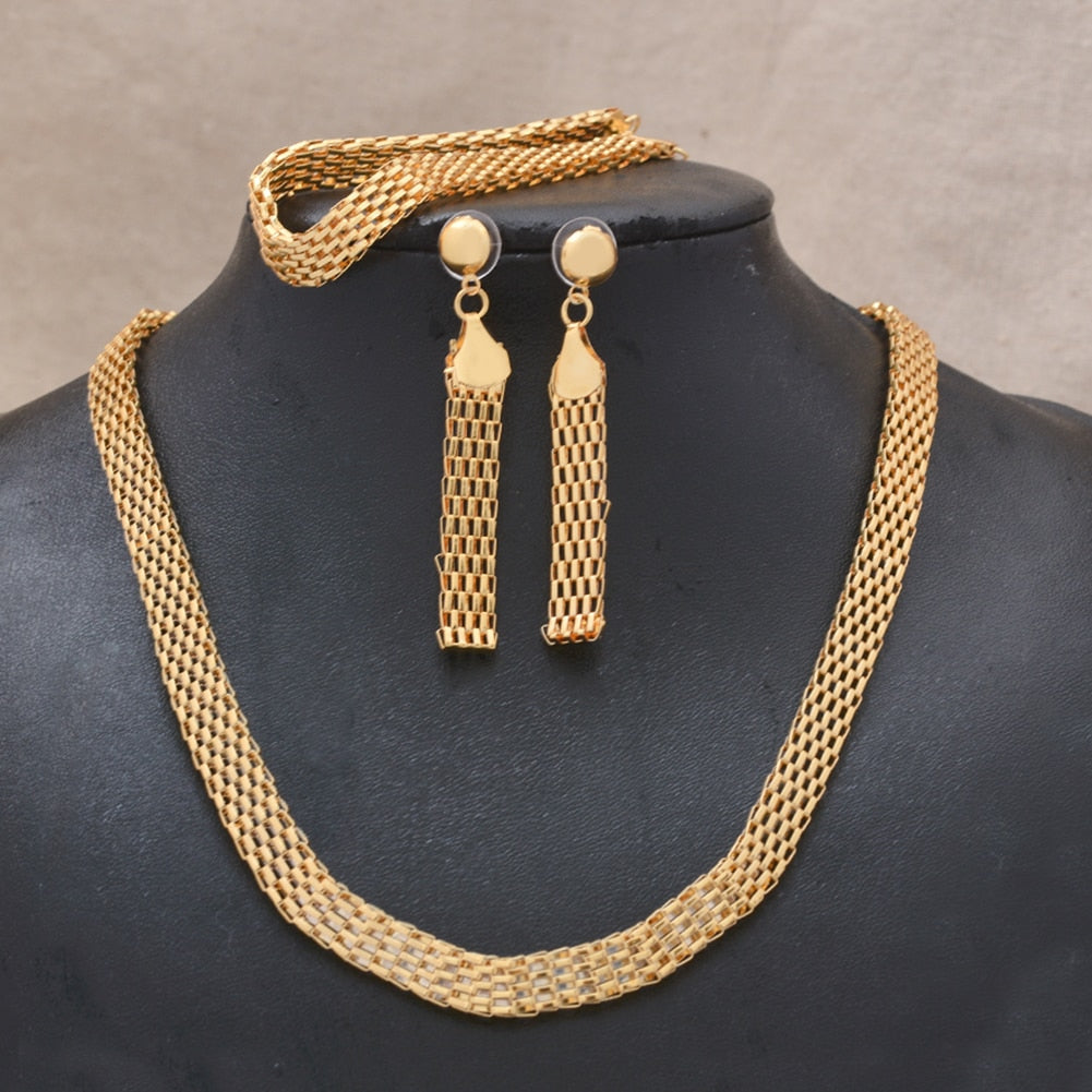 J jewellery