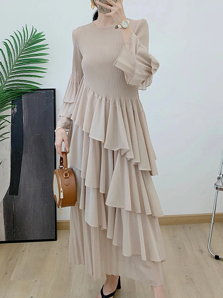 GVUW Pleated Women Dress Women Full Flare Sleeve A Line Spliced Ruffles Round Collar Evening Party Elegant Lady Clothing 17G4475