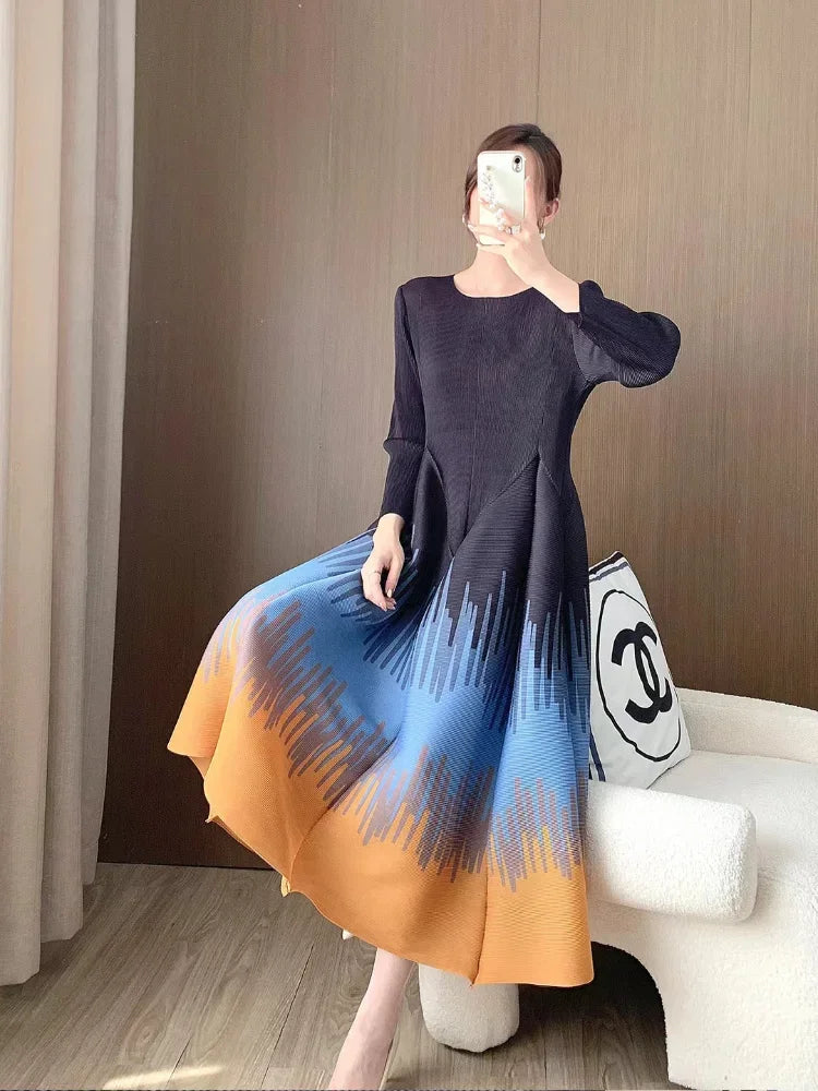 EGRM Pleated Printed Dress For Women 2024 New Round Neck Contrast Color Fold Sticthing Female A-line Evening Dresses 2RM4163