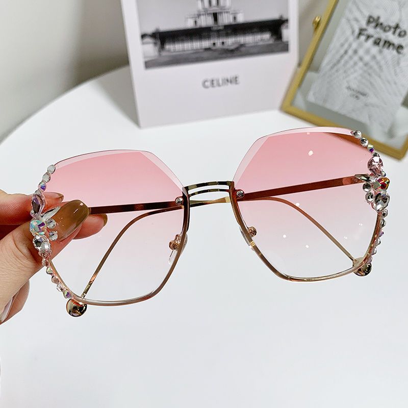 2022 Rimless Sunglasses Woman Sexy Luxury Brand Design Diamond Sun Glasses Gradient Shades for Female Oculos De Sol Uv400