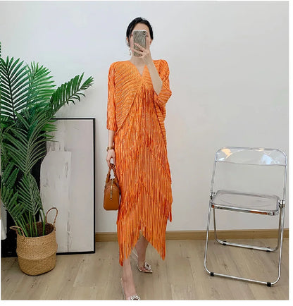 Pleated Fringe 2025 Spring And Summer Miyake New Women's Contrast V-Neck Loose Elegant Party Dress Celebrity Style