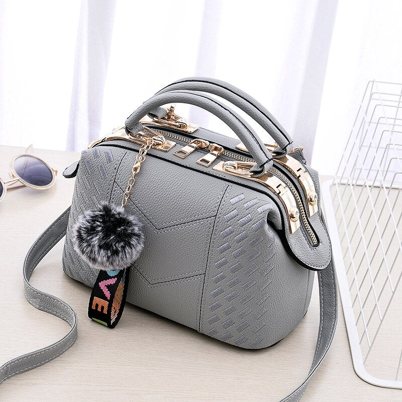 Women&#39;s Motorcycle Youthful And Elegant Bag New Korean Version Embroidery Line Fashion Crossbody Shoulder Bag Tianmei 25X13X16cm