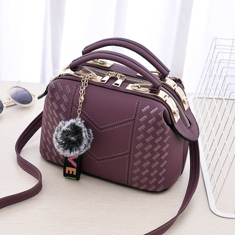 Women&#39;s Motorcycle Youthful And Elegant Bag New Korean Version Embroidery Line Fashion Crossbody Shoulder Bag Tianmei 25X13X16cm